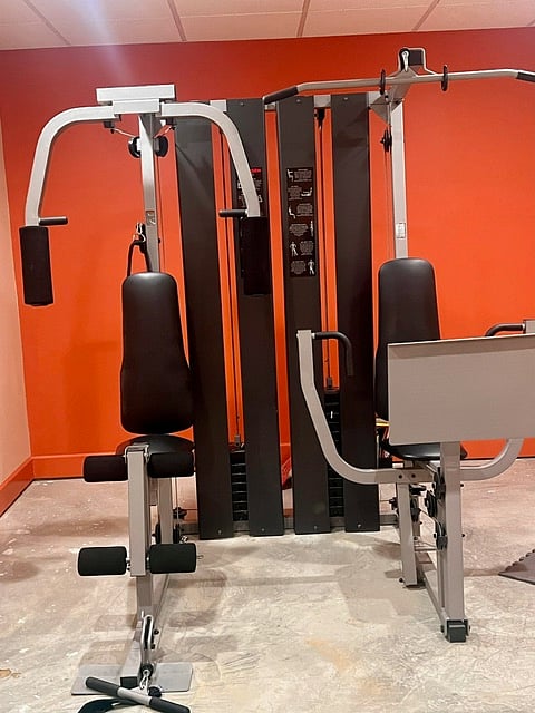 Preview of the exercise room. Includes free weights, inversion, vibration plate, rebounder. 
This requires an additional document, but no extra cost