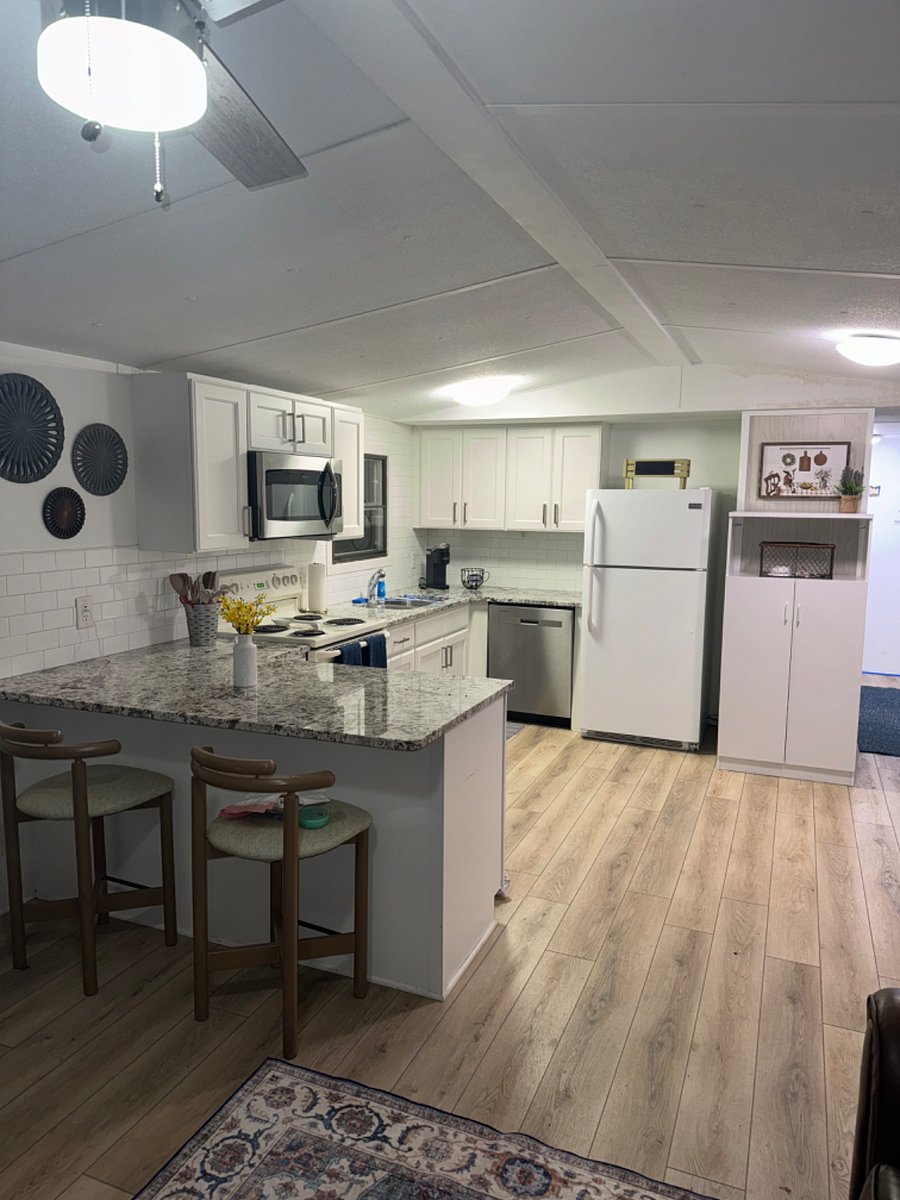 Furnished Finder property 722557_1 photo 6