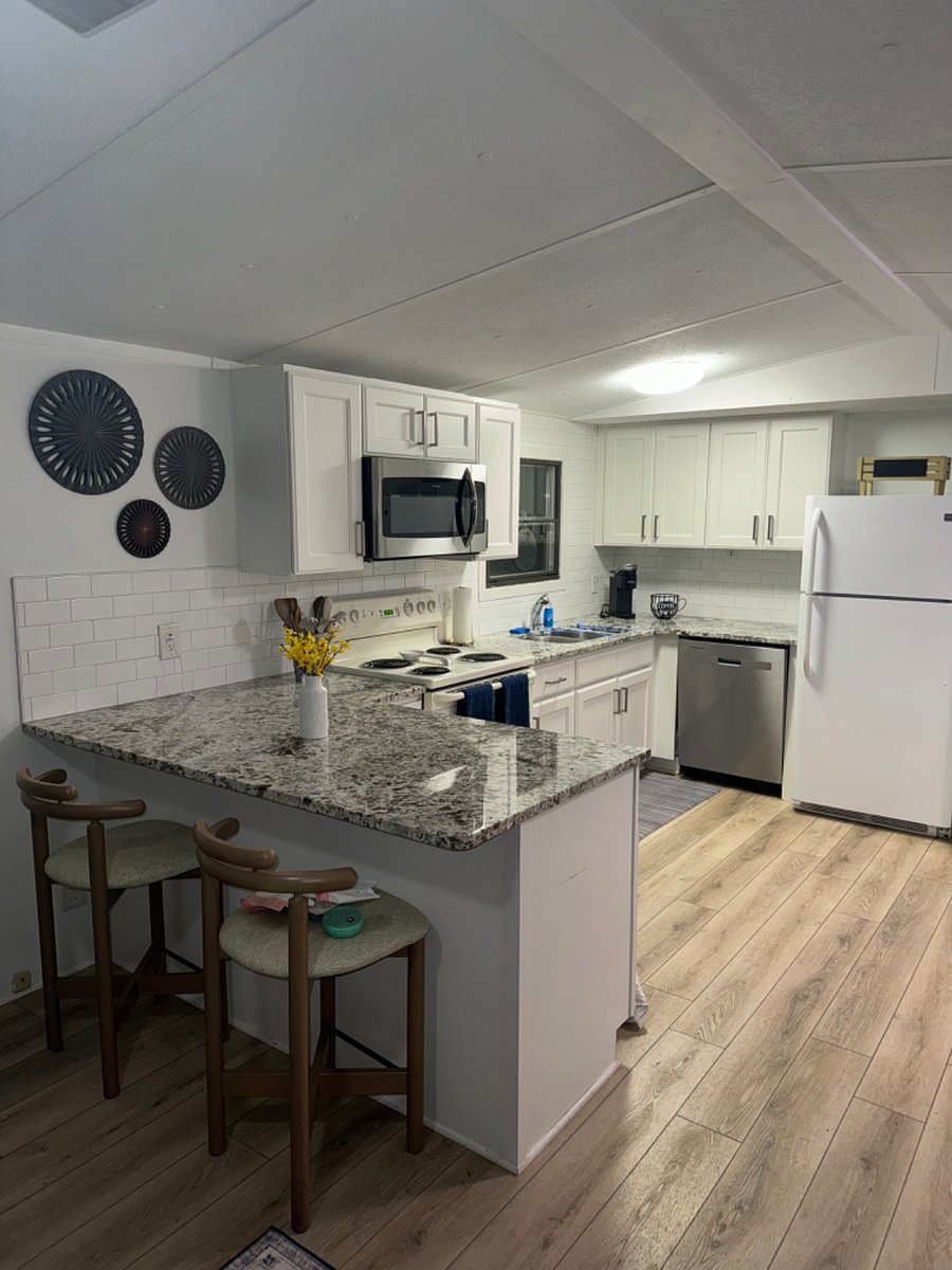 Furnished Finder property 722557_1 photo 8