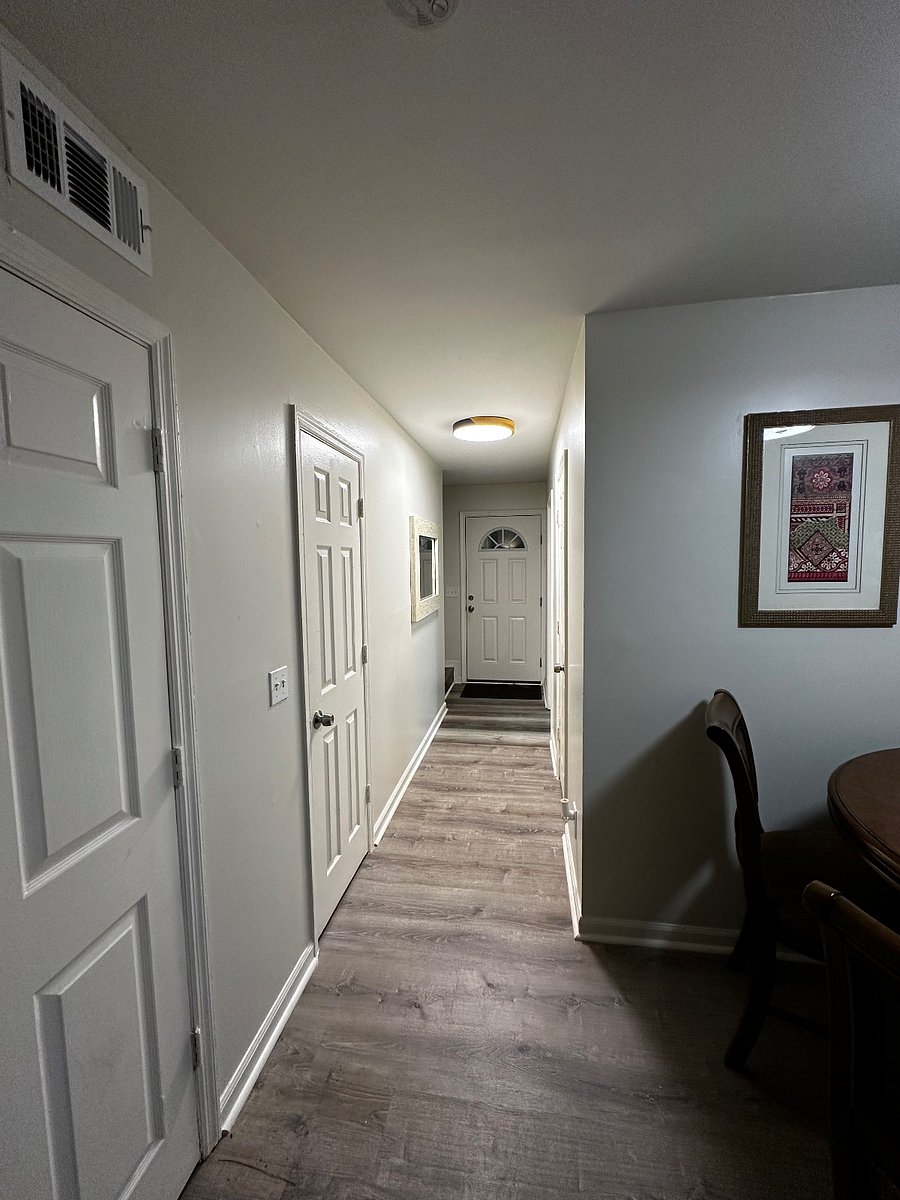 Main Hallway Downstairs