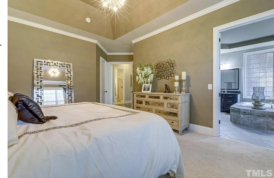 Furnished Finder property 722574_1 photo 3