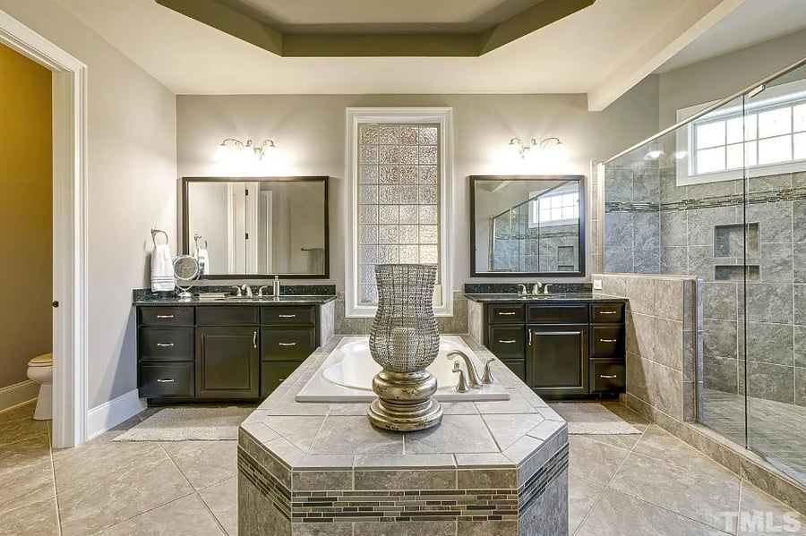 Furnished Finder property 722574_1 photo 4