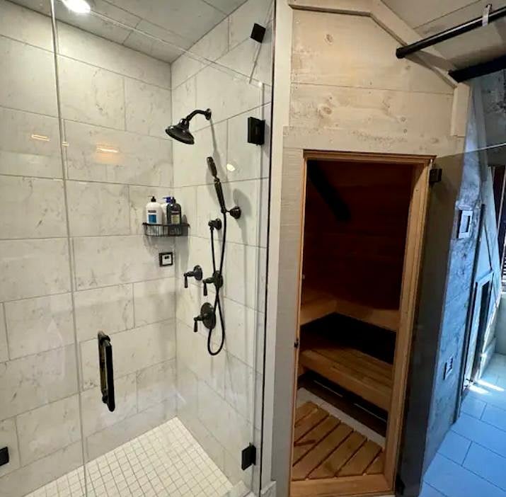 Furnished Finder property 722673_1 photo 2