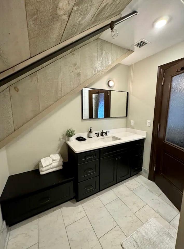 Furnished Finder property 722673_1 photo 9
