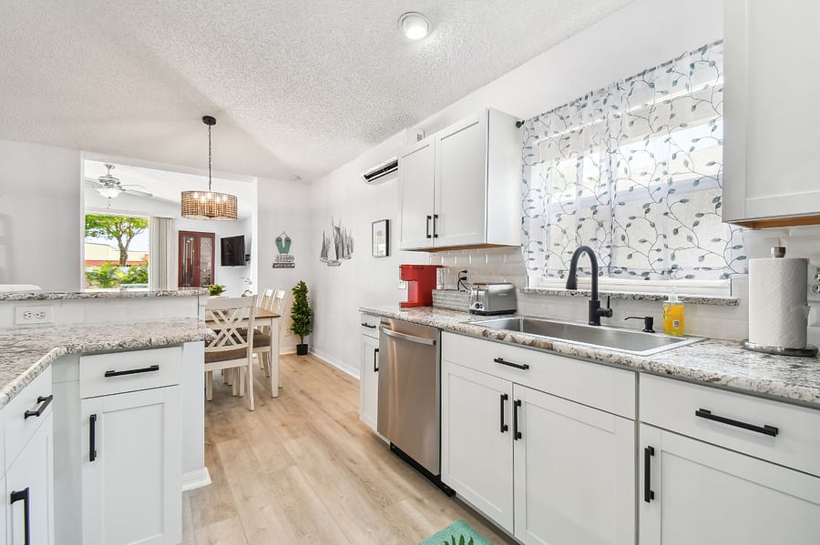 Furnished Finder property 722680_1 photo 11