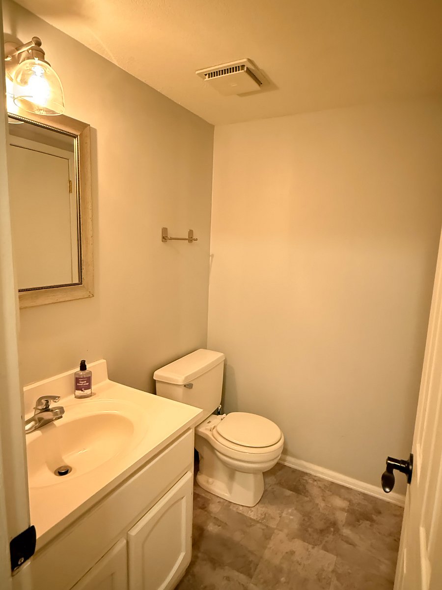 Furnished Finder property 722703_1 photo 10