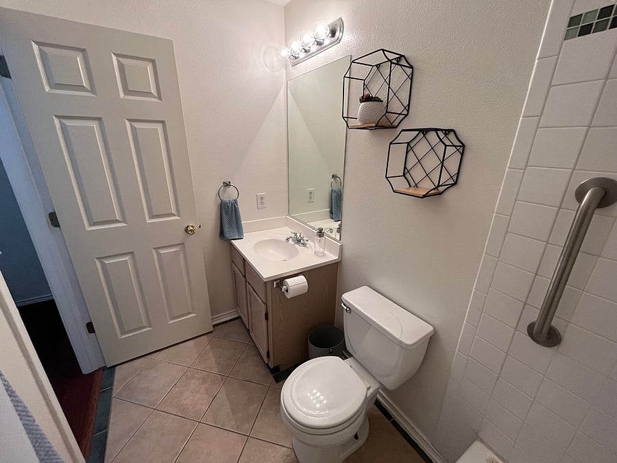 Furnished Finder property 722722_1 photo 9