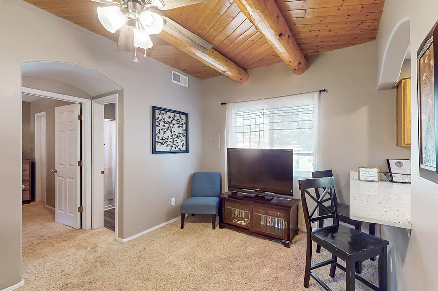 Furnished Finder property 722724_1 photo 9