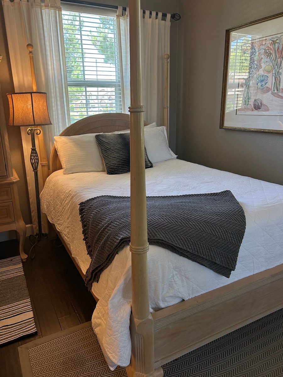 Furnished Finder property 722751_1 photo 3
