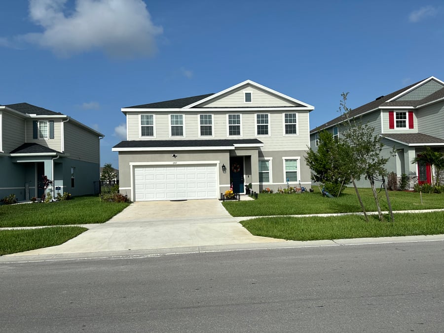 FRONT OF HOUSE