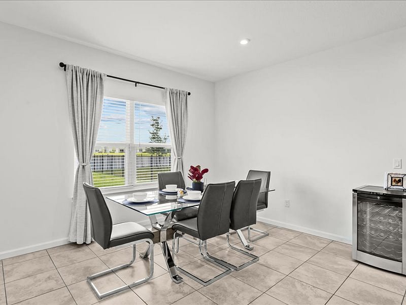 Furnished Finder property 722835_1 photo 16