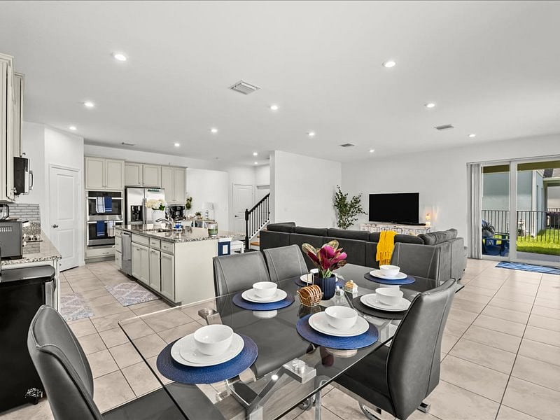 Furnished Finder property 722835_1 photo 17