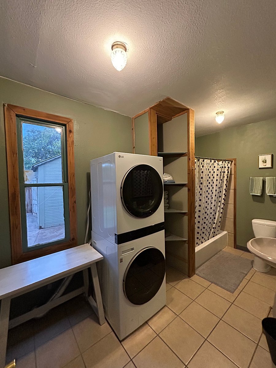 Furnished Finder property 722846_1 photo 5
