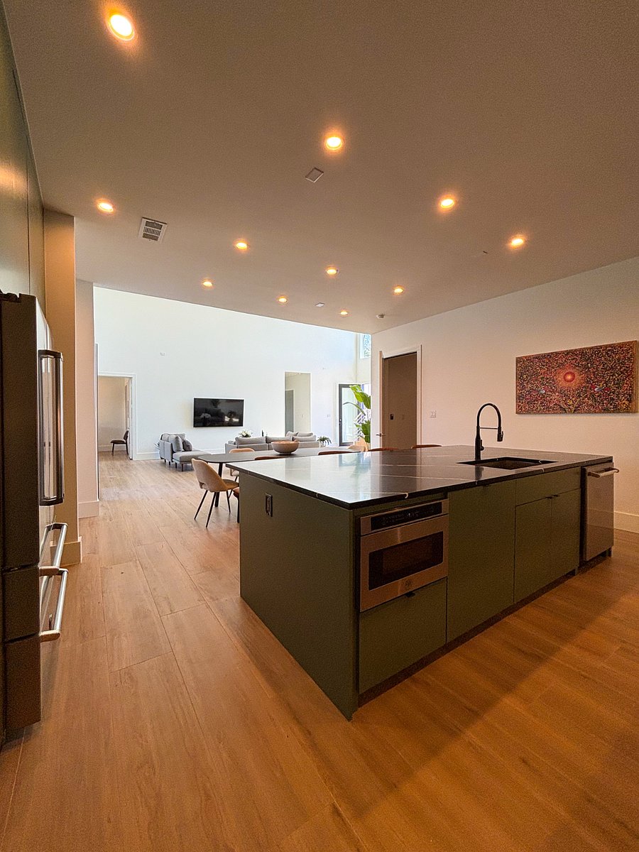 Furnished Finder property 722855_1 photo 10