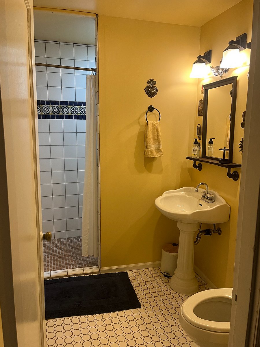 Furnished Finder property 722863_1 photo 11