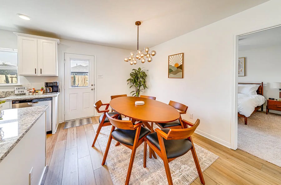Furnished Finder property 722880_1 photo 4