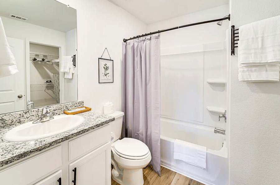 Furnished Finder property 722880_1 photo 13