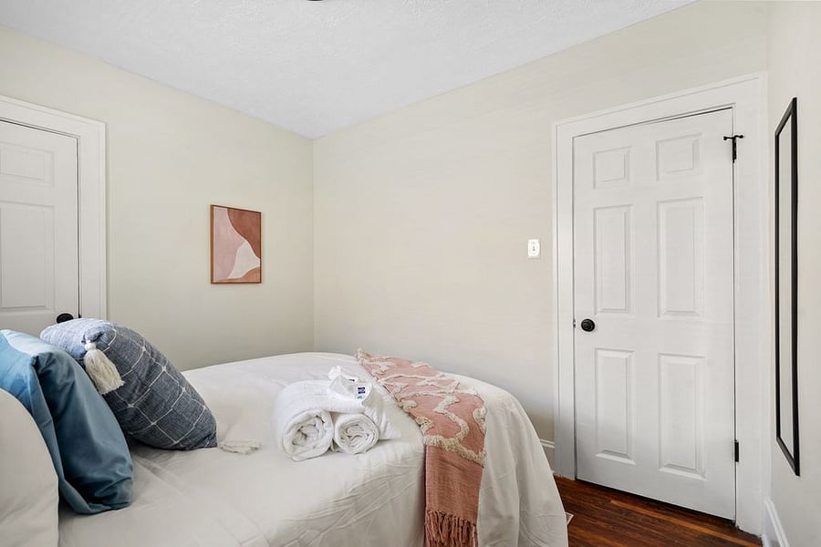 Furnished Finder property 722888_1 photo 5
