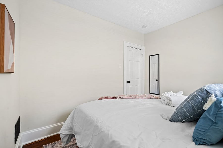 Furnished Finder property 722888_1 photo 33