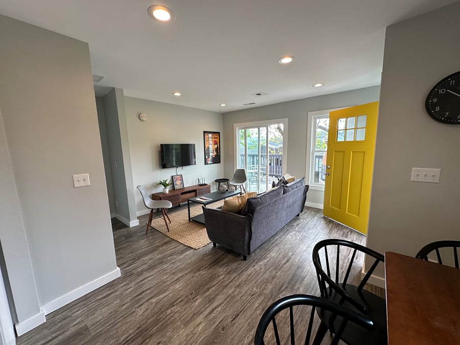 Furnished Finder property 722896_1 photo 2