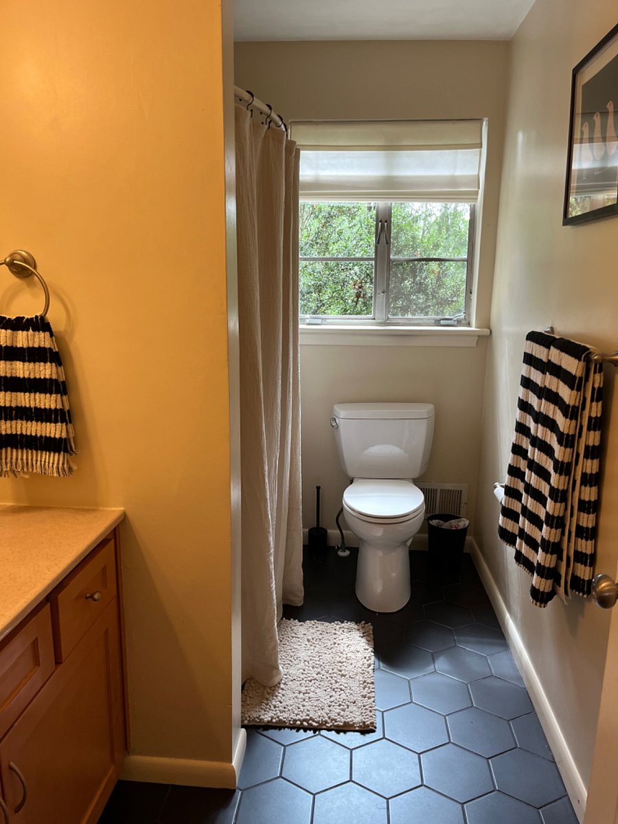 Furnished Finder property 722900_1 photo 8