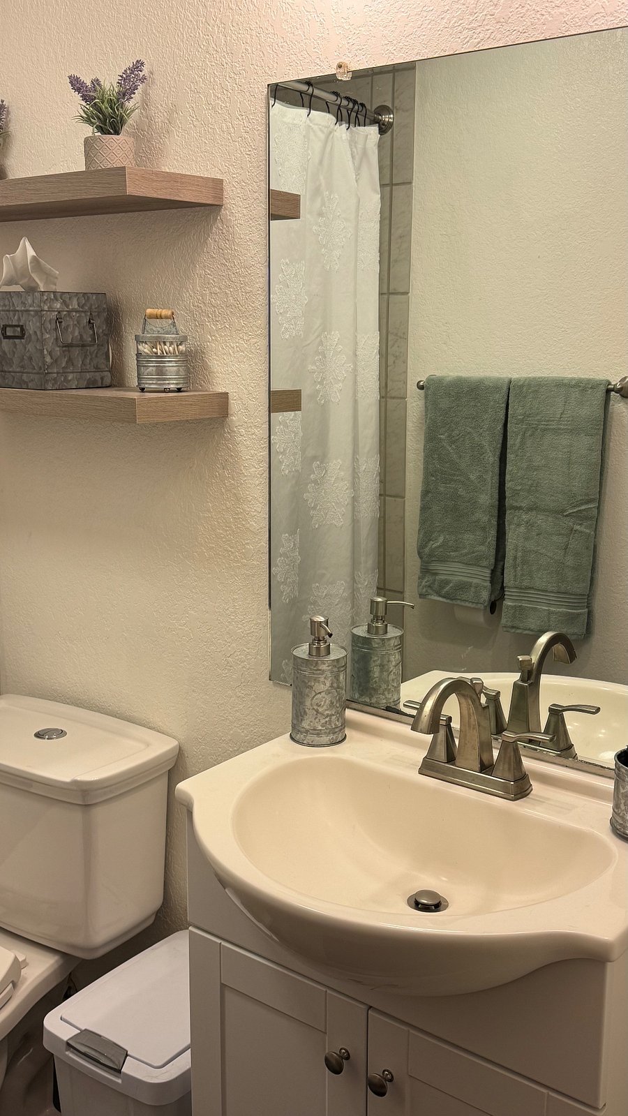 Furnished Finder property 722909_2 photo 14