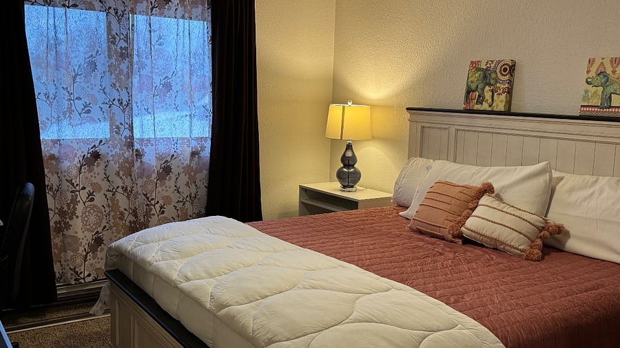 Furnished Finder property 722909_2 photo 16