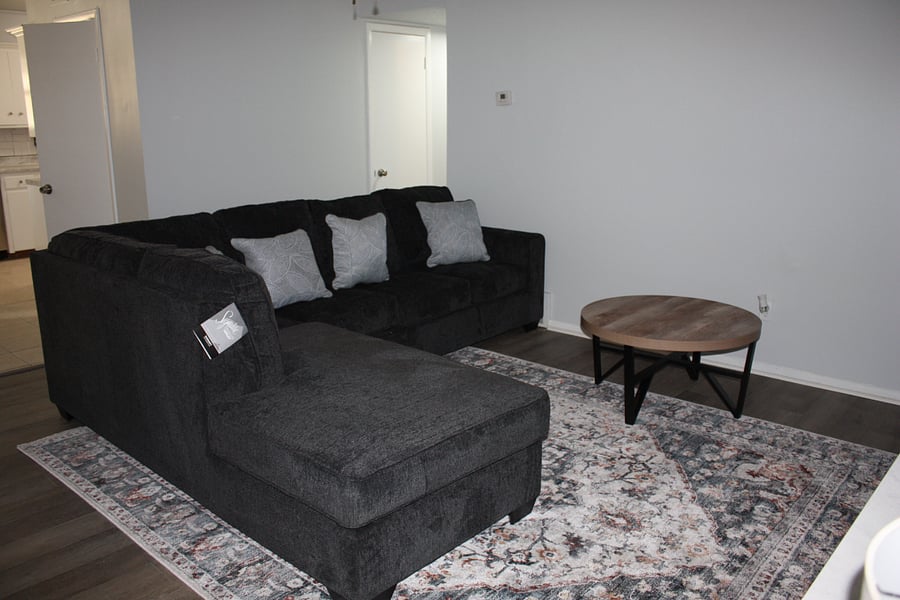 Furnished Finder property 722922_2 photo 9