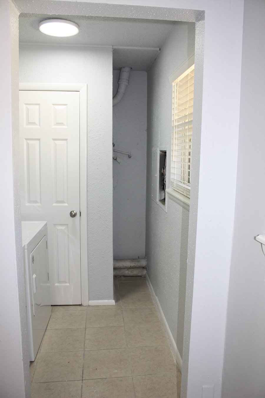 Furnished Finder property 722922_2 photo 8