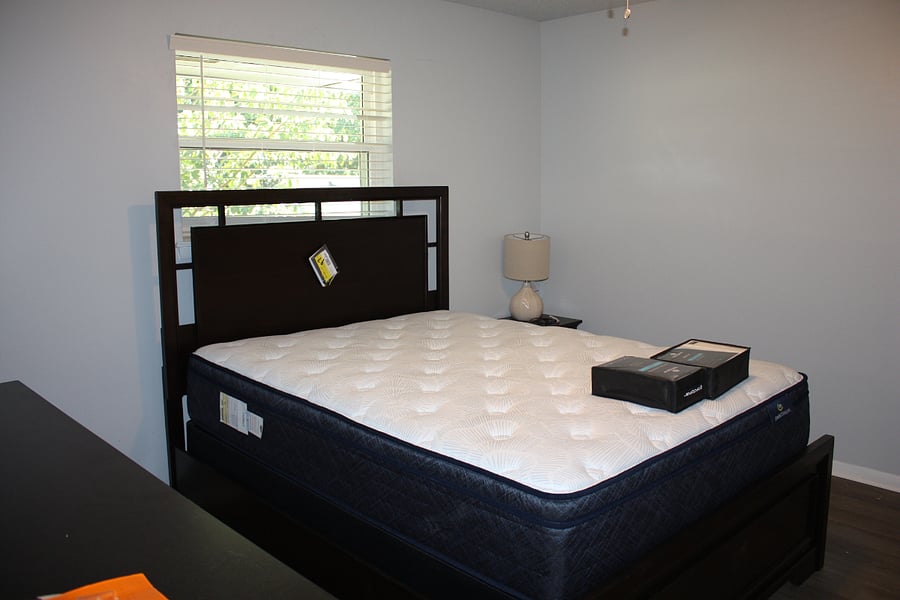 Furnished Finder property 722922_2 photo 20