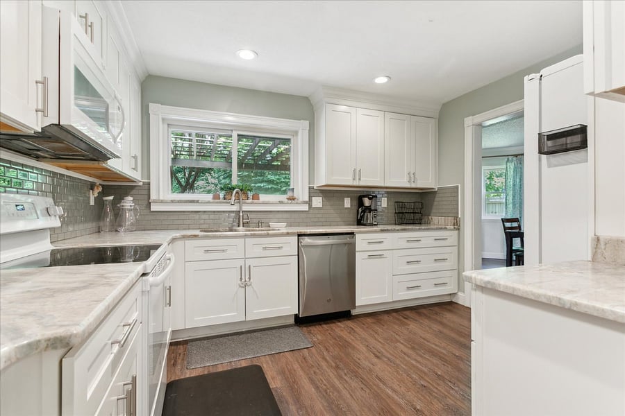 Furnished Finder property 722930_1 photo 9
