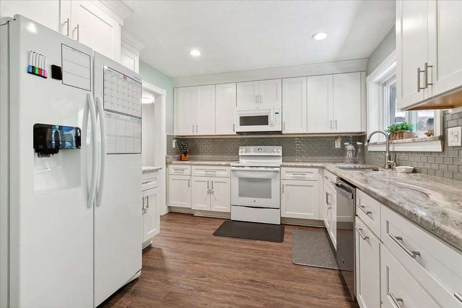 Furnished Finder property 722930_1 photo 15