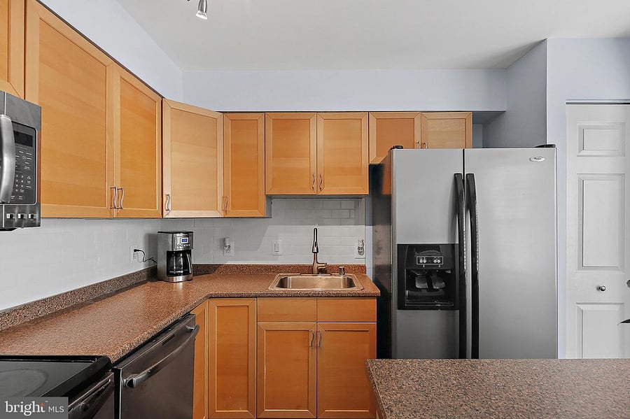 Furnished Finder property 722939_1 photo 7