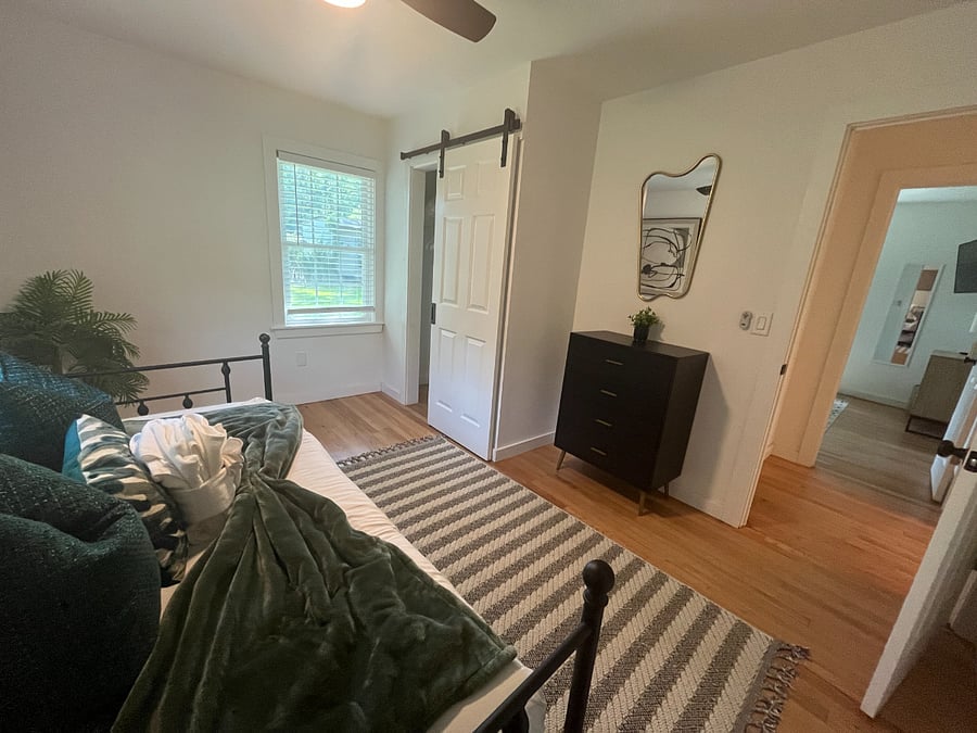 Furnished Finder property 722941_1 photo 9