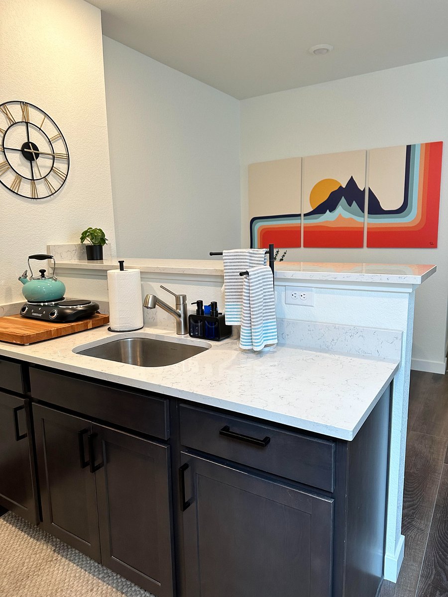 Furnished Finder property 722982_1 photo 4
