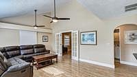 Furnished Finder property 723003_1 photo 17