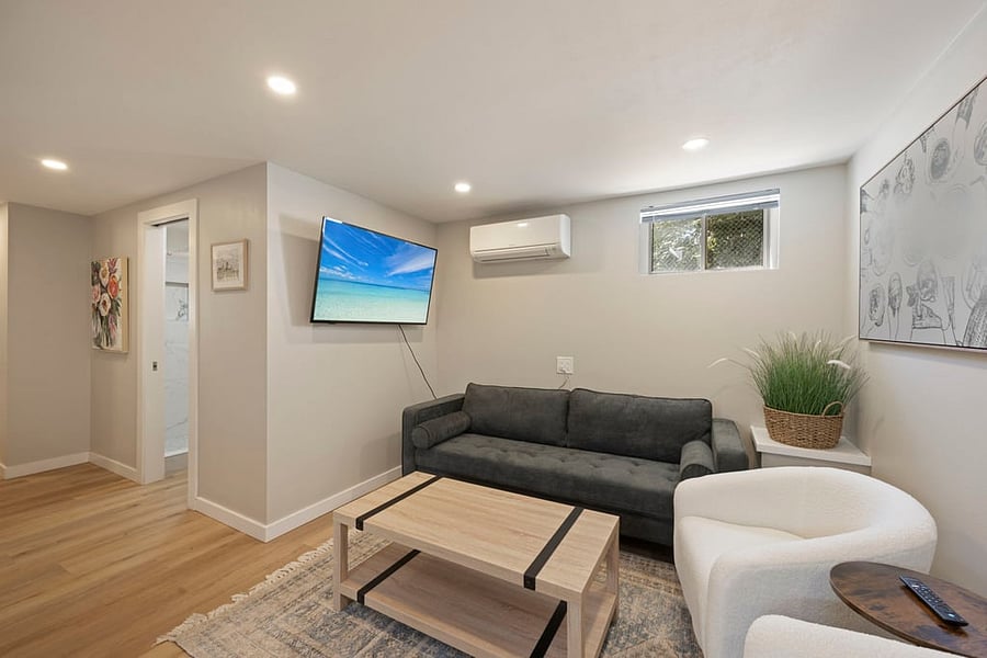 Furnished Finder property 723043_2 photo 3