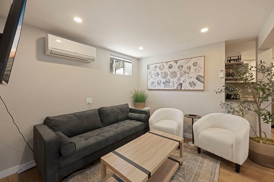 Furnished Finder property 723043_2 photo 8