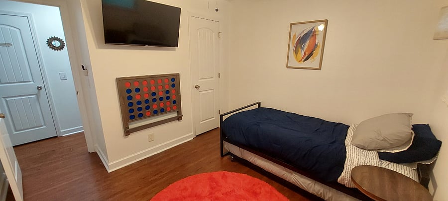 Single-bed view