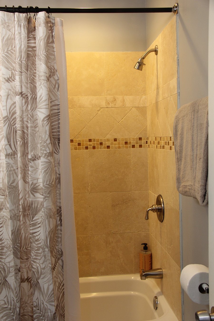 Furnished Finder property 723067_1 photo 15