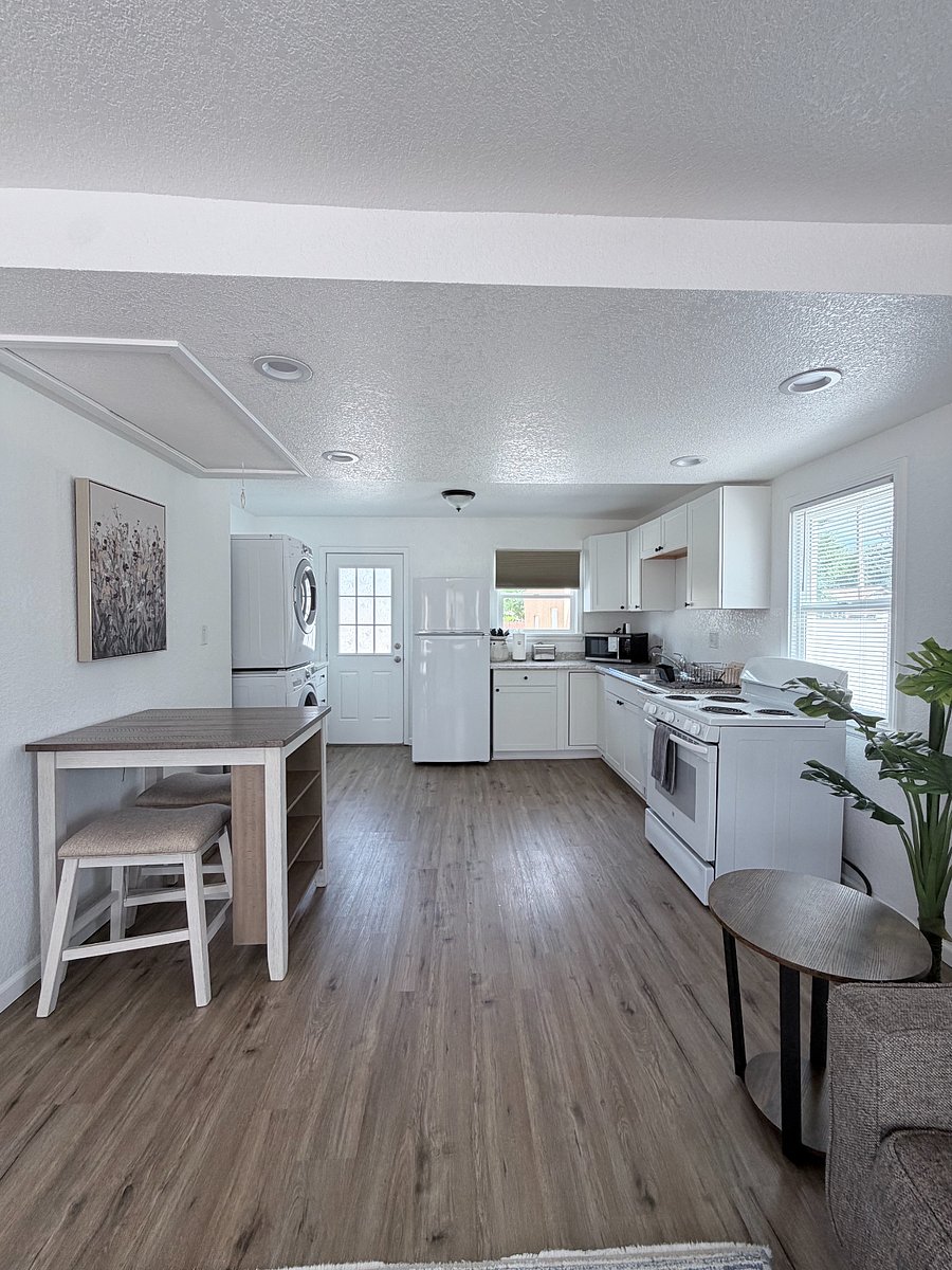 Furnished Finder property 723091_1 photo 4