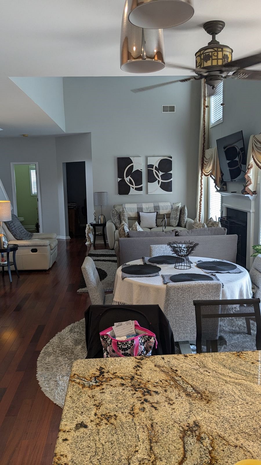 Furnished Finder property 723126_1 photo 4