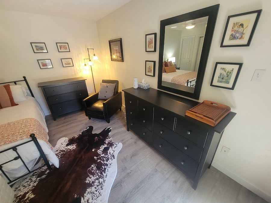 Master Queen Room