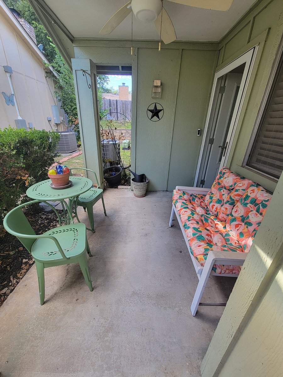 Front Door entrance patio