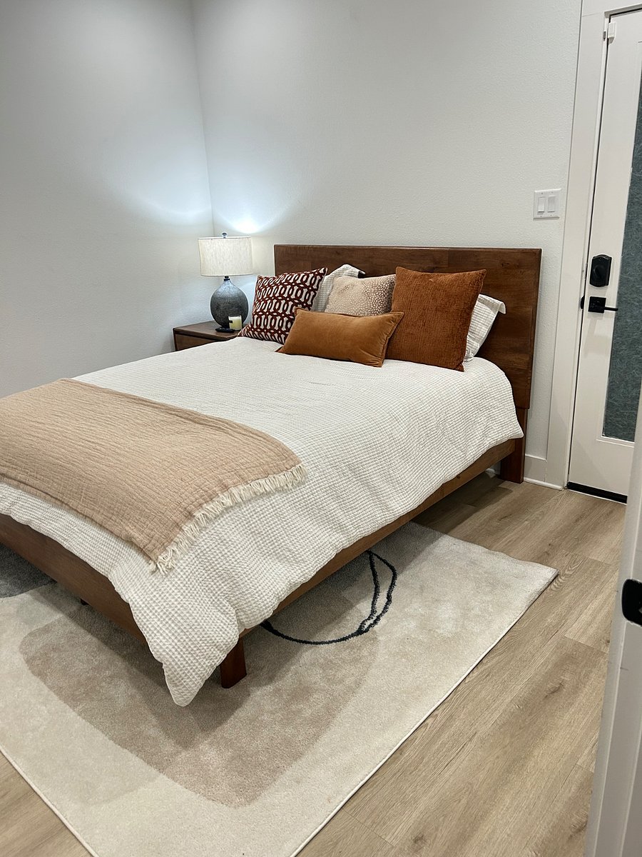 Furnished Finder property 723157_1 photo 26
