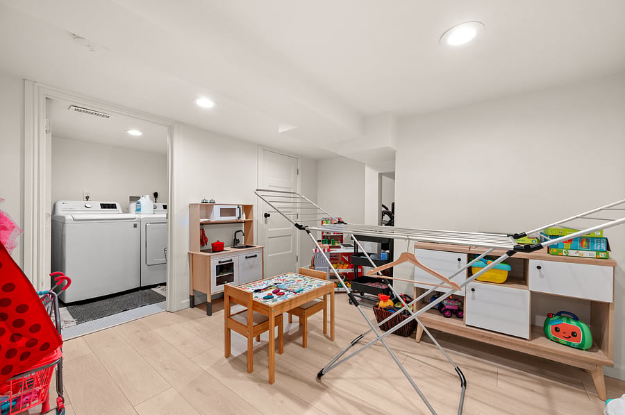 Furnished Finder property 723166_1 photo 16
