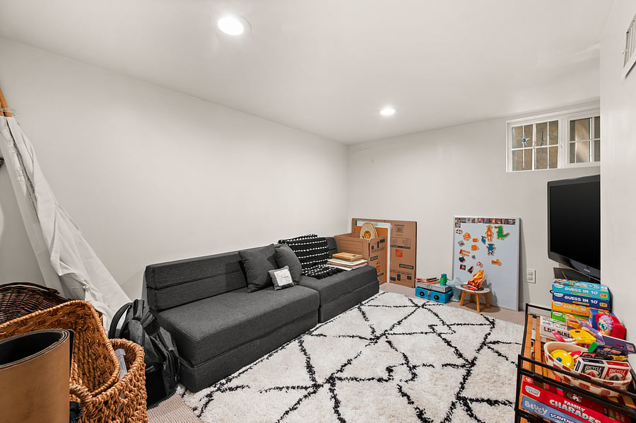 Furnished Finder property 723166_1 photo 17