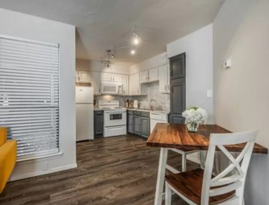Furnished Finder property 723210_1 photo 7