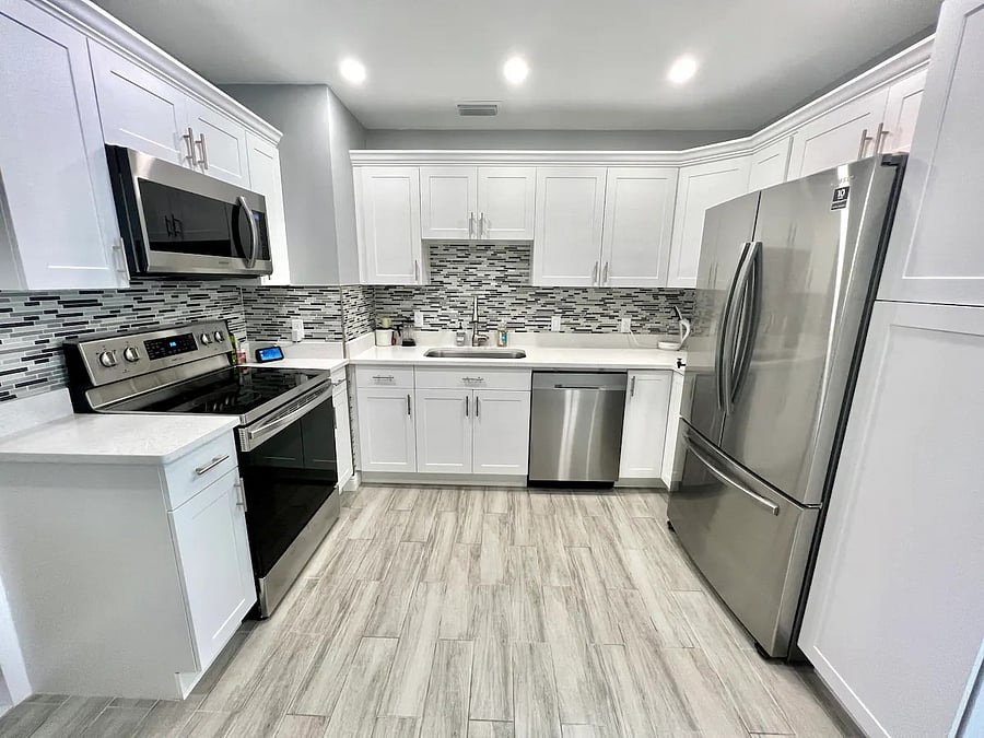 Furnished Finder property 723323_1 photo 3