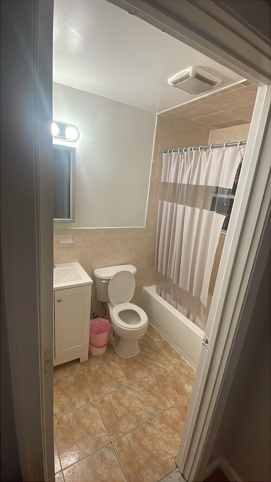 Furnished Finder property 723329_1 photo 9